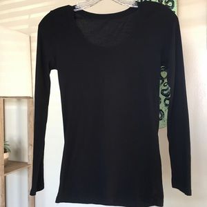 Basic Black Round Neck Long Sleeve